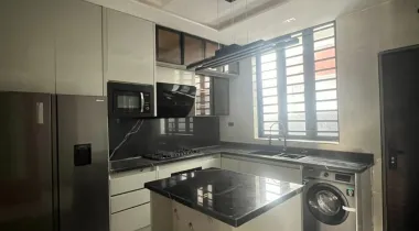 5 BED &amp; BQ || 650 MILLION || , LEKKI, PHASE 1, LAGOS