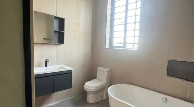 5 BED &amp; BQ || 750 MILLION || , LEKKI, PHASE 1, LAGOS  For Sales