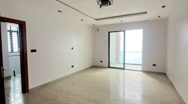 5 BED &amp; BQ || 750 MILLION || , LEKKI, PHASE 1, LAGOS  For Sales