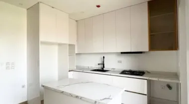 LUXURY 2BEDROOM SERVICED APARTMENT WITH BQ FOR SALE