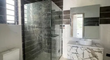 4 Bedroom Semi Detached for RENT at Chevron.