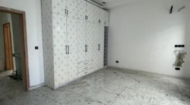 4 Bedroom Semi Detached for RENT at Chevron.