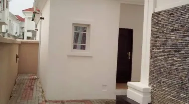 5 Bedroom Fully Detached Mansion with BQ for RENT at Orchid Road.