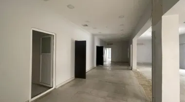 Spacious Cornerpiece Bungalow available for RENT for Commercial use only located Off Admiralty Way, Lekki Phase 1.