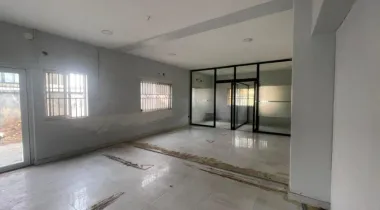 Spacious Cornerpiece Bungalow available for RENT for Commercial use only located Off Admiralty Way, Lekki Phase 1.