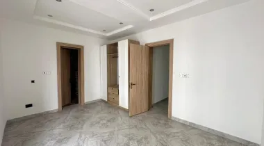 EXQUISITELY NEWLY BUILT 4 BEDROOM TERRACE STRATEGICALLY LOCATED IN A SERENE ENVIRONMENT.