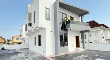 4 Bedroom Fully Detached Duplex With a Box Room and Swimming Pool Available For SALE At Crown Estate, Sangotedo, Ajah, Lekki, Lagos State.