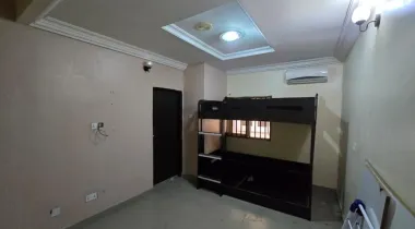 2 Bedroom Apartment Located at VI