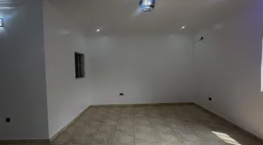 𝟑 𝐔𝐍𝐈𝐓𝐒 𝐎𝐅 𝟐-𝐁𝐄𝐃𝐑𝐎𝐎𝐌 𝐀𝐏𝐀𝐑𝐓𝐌𝐄𝐍𝐓𝐒 𝐖𝐈𝐓𝐇 𝐆𝐔𝐄𝐒𝐓 𝐓𝐎𝐈𝐋𝐄𝐓𝐒 𝐔𝐏 𝐅𝐎𝐑 𝐑𝐄𝐍𝐓