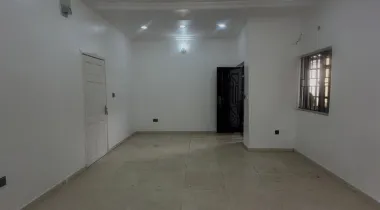 𝟑 𝐔𝐍𝐈𝐓𝐒 𝐎𝐅 𝟐-𝐁𝐄𝐃𝐑𝐎𝐎𝐌 𝐀𝐏𝐀𝐑𝐓𝐌𝐄𝐍𝐓𝐒 𝐖𝐈𝐓𝐇 𝐆𝐔𝐄𝐒𝐓 𝐓𝐎𝐈𝐋𝐄𝐓𝐒 𝐔𝐏 𝐅𝐎𝐑 𝐑𝐄𝐍𝐓