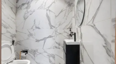 A Spacious Luxury 1 bedroom with PS5, Balcony &amp; Snooker Board*