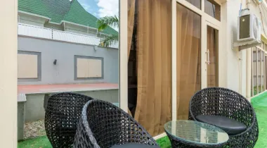 A Spacious Luxury 1 bedroom with PS5, Balcony &amp; Snooker Board*