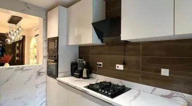 A brand new Luxury 1 bedroom with 2 Balconies, Swimming pool, Snooker Board, Gym, Game Cards &amp; Board Game*