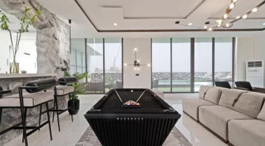 Luxurious 3bedroom penthouse villa with city view! Everything private! No parties allowed