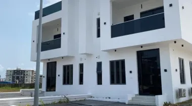 4 bedroom semi detached duplex for sale