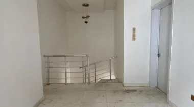 4 bedroom semi detached duplex with bq