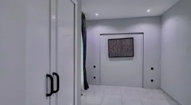 5 Bedroom Fully Detached Duplex With Swimming Pool For SALE Located at Lekki Phase 1.