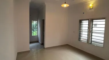 4 Bedroom Detached Duplex With Boys Quarter in a shared compound Available for RENT Located At Ologolo, Lekki.