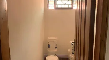 Newly renovated  3 bedroom flat apartment  Available for rent 