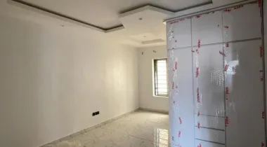 *SALES ALERT* 3 Bedroom terrace duplex with BQ .