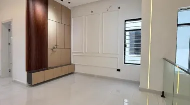 EXCLUSIVELY FINISHED TO TASTE LUXURY 5BED FULLY DETACHED DUPLEX WITH BQ