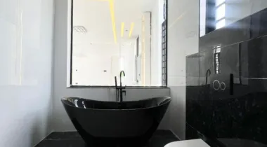 5Bedrooms Fully-Detached Duplex with Bq for Sale!