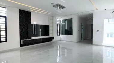 5Bedrooms Fully-Detached Duplex with Bq for Sale!