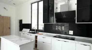 5Bedrooms Fully-Detached Duplex with Bq for Sale!! .