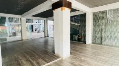 Shop / office space for rent