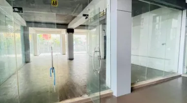 Shop / office space for rent