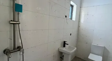 1/2/3 Bedroom Apartments And BQ For SALE Located At Ikate, Lekki.