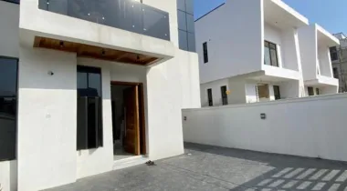 5 Bedroom Semi Detached Duplex Available For RENT Located at Eleganza, 2nd Toll Gate, Lekki.