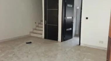 Brand New &amp; Spacious Terrace 4 Bedroom ( Corner piece) Terrace Duplex   Location: Orchid