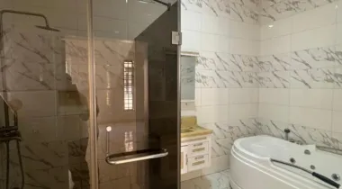 5 Bedroom Detached Duplex + Bq