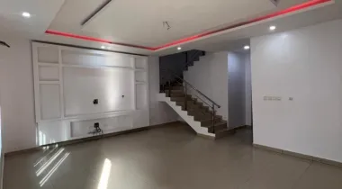 5 bedroom fully detached with a bq