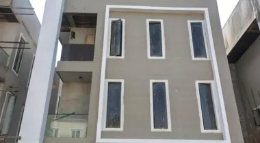5 Bedroom Fully Detached With 2 BQ Available For SALE Located At Ikoyi.