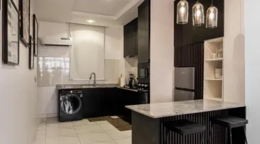 Luxury 1/2-Bedroom Serviced Apartment