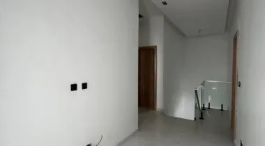 4 Bedroom Semi Detached Duplex With Boys Quarter Located At Chevron.