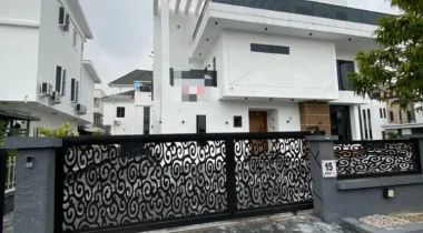 A LUXURIOUS 4 BEDROOM FULLY DETACHED DUPLEX WITH A ROOM BOYS QUARTER IS AVAILABLE FOR SALE AT OSAPA LONDON,  LEKKI LAGOS.*