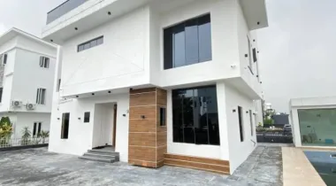 A LUXURIOUS 4 BEDROOM FULLY DETACHED DUPLEX WITH A ROOM BOYS QUARTER IS AVAILABLE FOR SALE AT OSAPA LONDON,  LEKKI LAGOS.*
