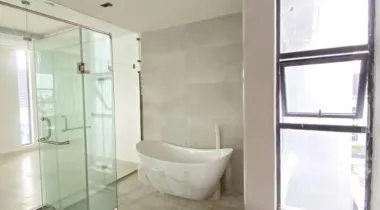 AN IMPECCABLE 4 BEDROOM FULLY DETACHED DUPLEX WITH A ROOM BOYS QUARTER IS AVAILABLE FOR SALE AT OSAPA LONDON,  LEKKI LAGOS.*