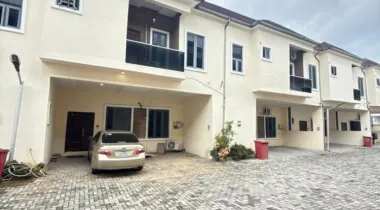 4 Bedroom Terrace Duplex Available For RENT, Located At Orchid Road, Before The Roundabout, Lekki.