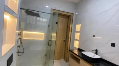 WELL CRAFTED 5 BEDROOM FULLY DETACHED DUPLEX WITH A ROOM BOYS QUARTER IS AVAILABLE FOR SALE AT CHEVRON,  LEKKI LAGOS.*