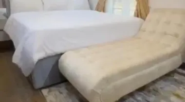 Fully serviced 3 bedroom flat Apartment