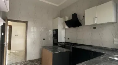 4bedroom terrace duplex for rent @ Ikota lekki Lagos 