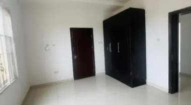 3 bedroom Penthouse For Rent