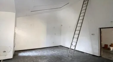 TASTEFULLY BUILT SIX (6) BEDROOM SEMI DETACHED HOUSE