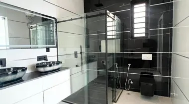 5 Bedroom Fully Detached Duplex Available For SALE Located At Ajah.