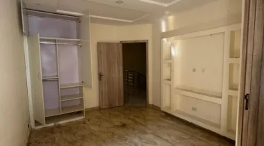 4 Bedroom Terrace Duplex