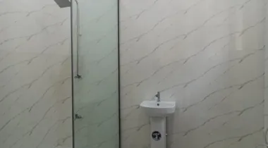 3 Bedroom Flat Available For RENT and Located At New Road, Lekki.